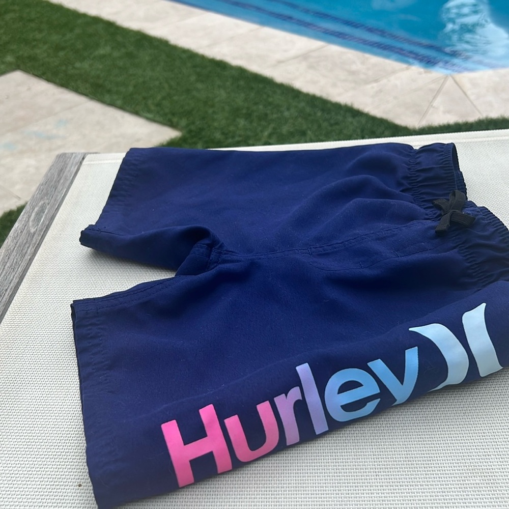 Hurley 4T kids swim trunks bathing suit.